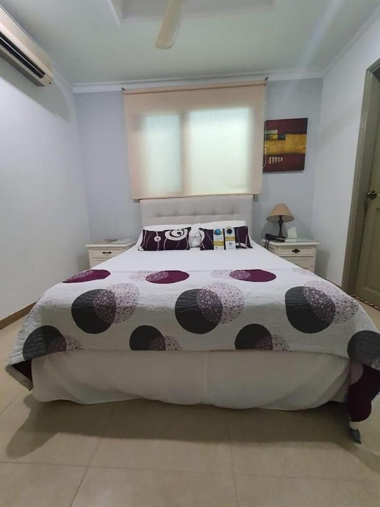 Hotel Costa Bonita Montería Екстериор снимка