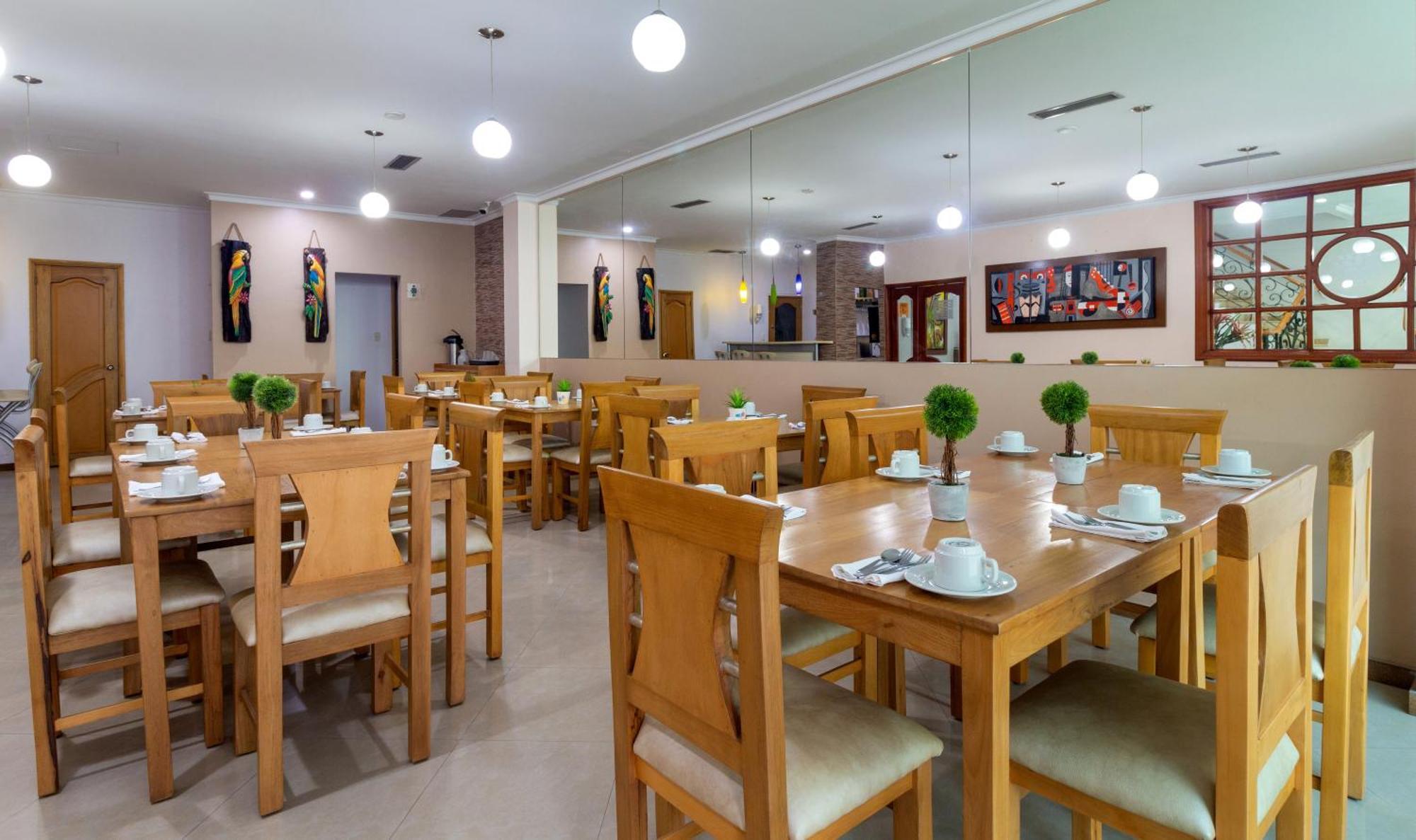 Hotel Costa Bonita Montería Екстериор снимка