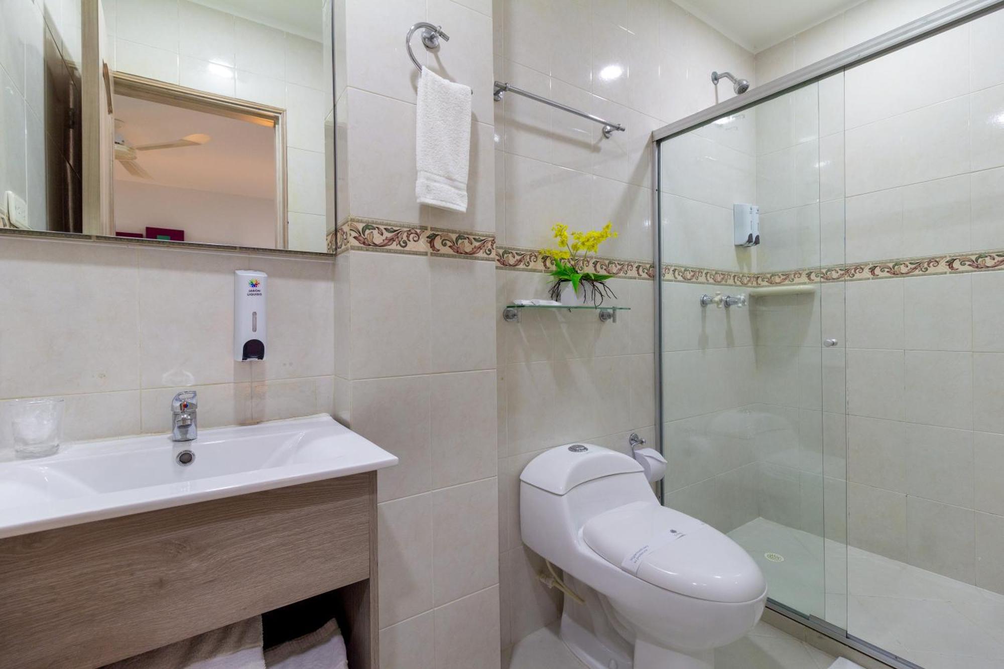 Hotel Costa Bonita Montería Екстериор снимка